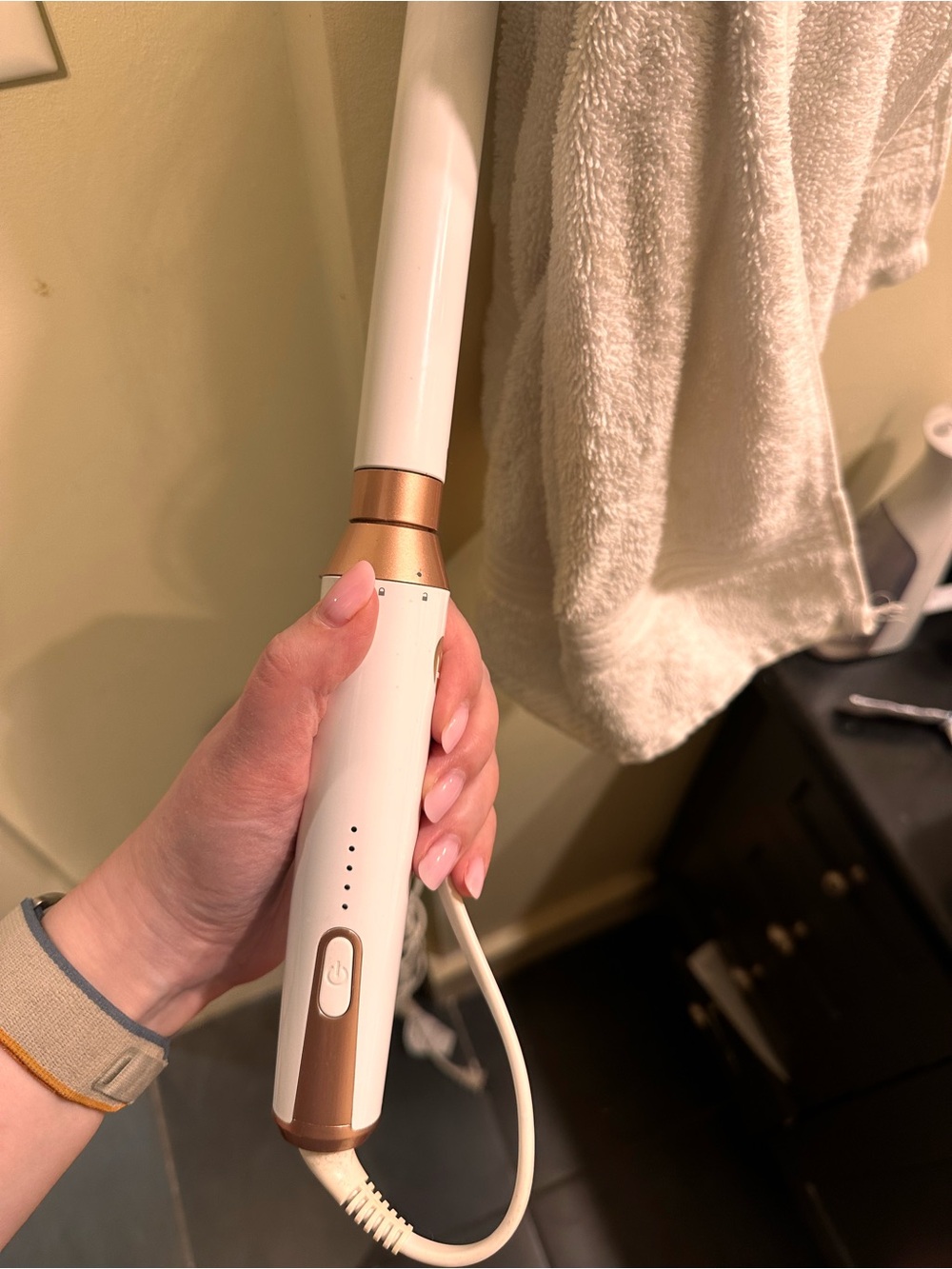 T3 Curling Wand - Picture 3 of 3